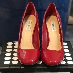 Red Red Red!!!!! Steven madden SZ 11